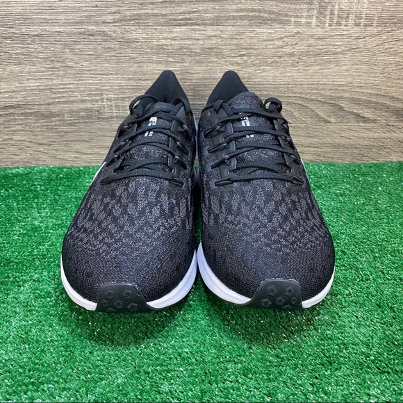 Nike Air Zoom Pegasus 36 4E Extra Wide Black White - Picture 5 of 14